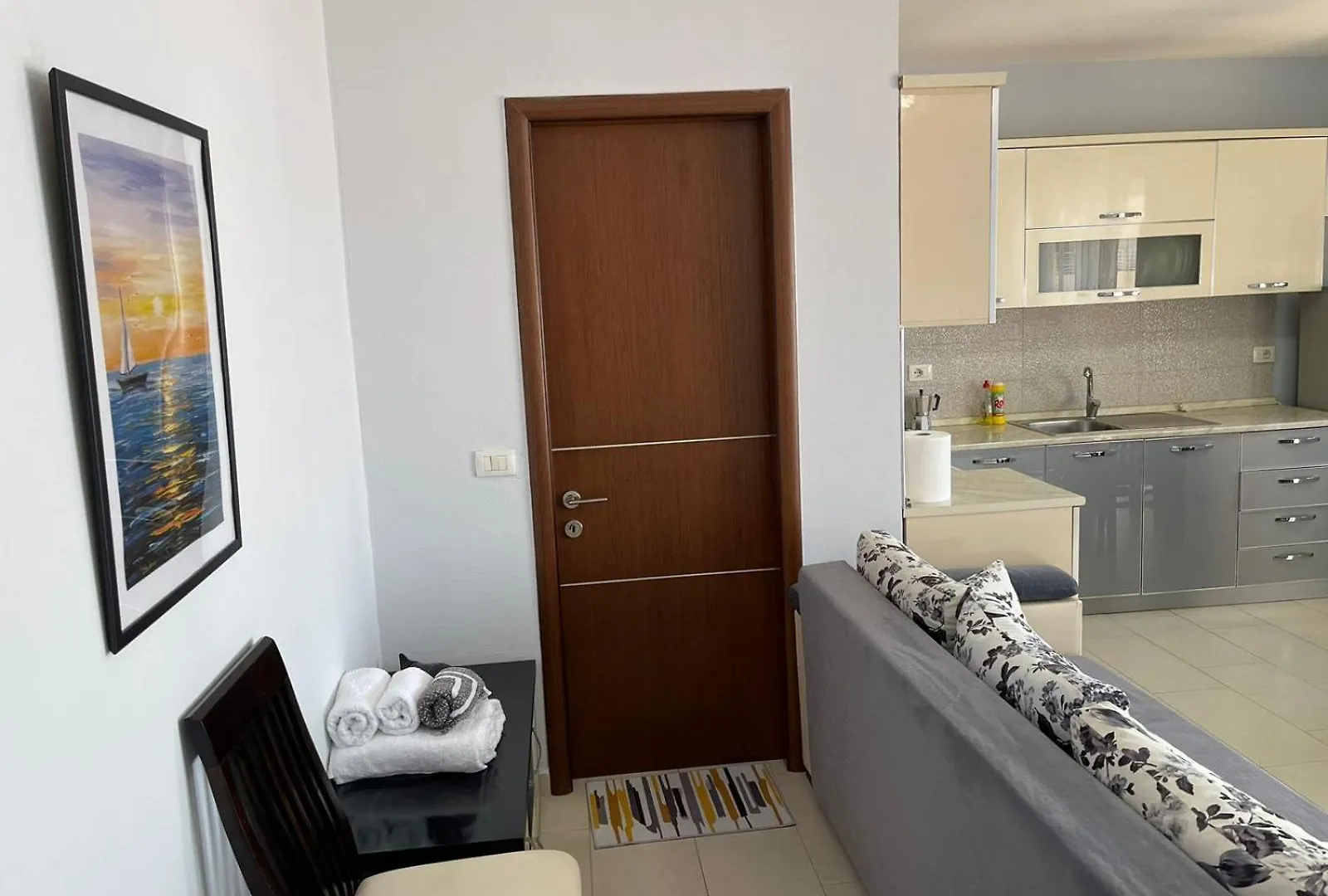סרנדה Arden Apartments 0*,